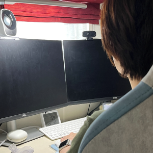 在宅エンジニア48歳女性